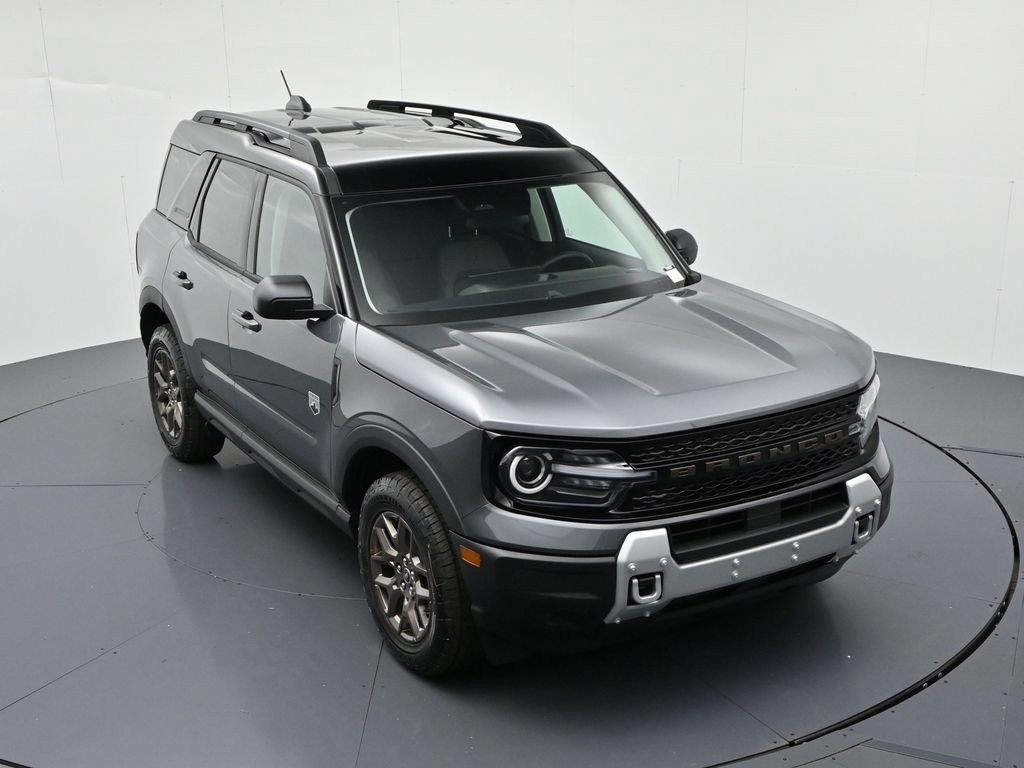Ford Bronco Sport Vehicle Full-screen Gallery Image 16