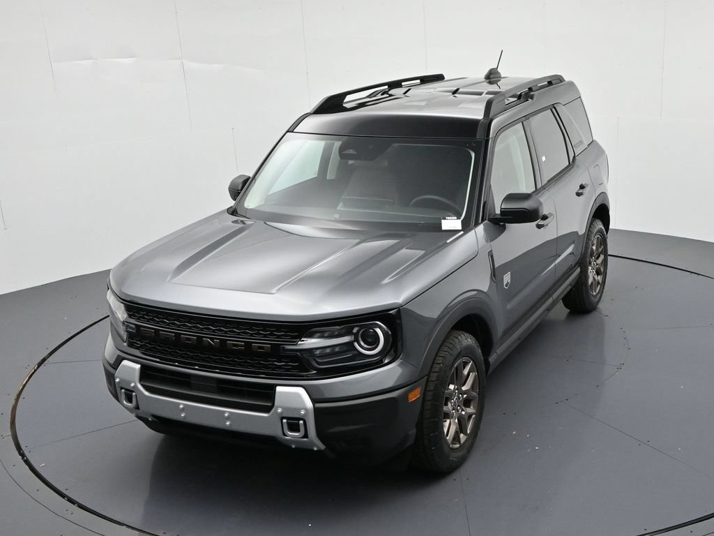 Ford Bronco Sport Vehicle Full-screen Gallery Image 18