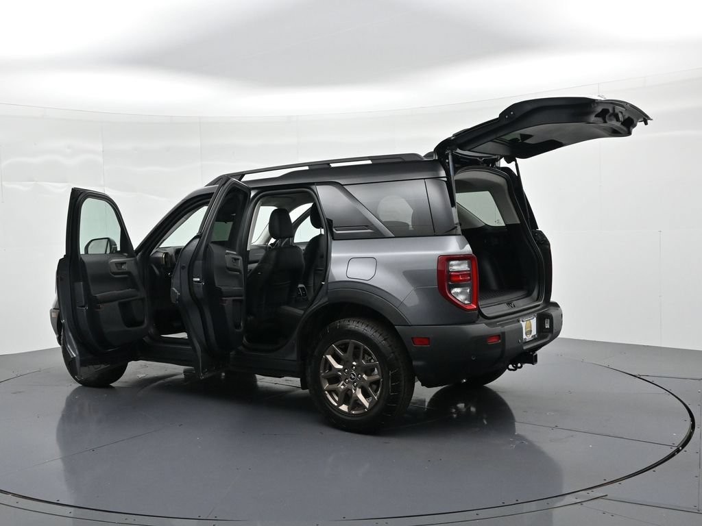 Ford Bronco Sport Vehicle Full-screen Gallery Image 25