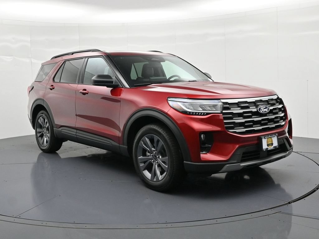Ford Explorer Vehicle Full-screen Gallery Image 4