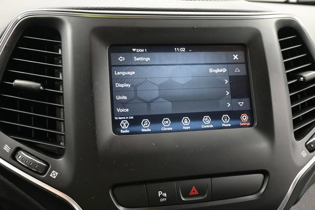 Jeep Cherokee Vehicle Full-screen Gallery Image 10