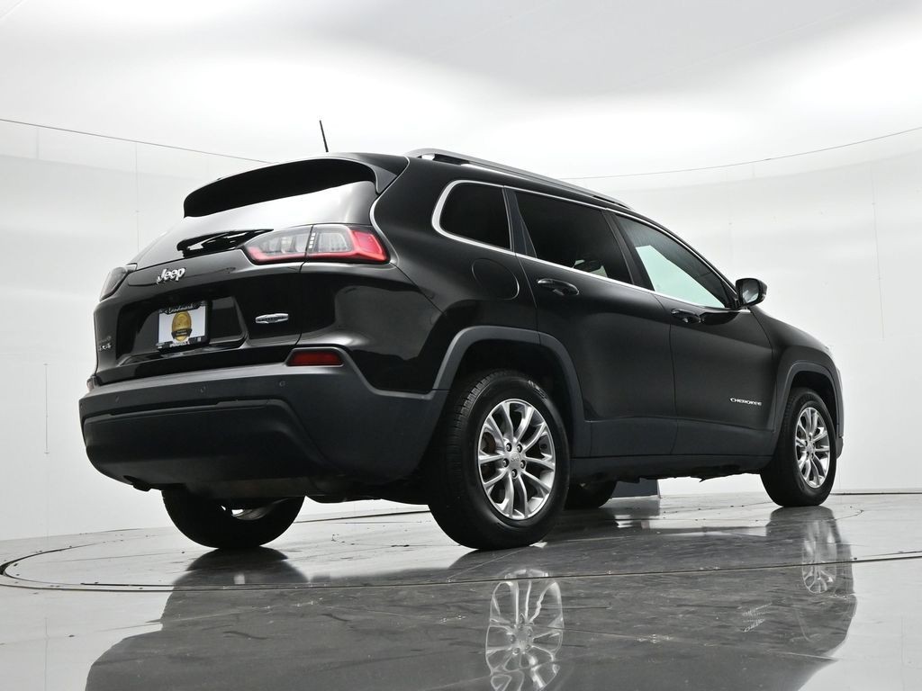 Jeep Cherokee Vehicle Full-screen Gallery Image 21