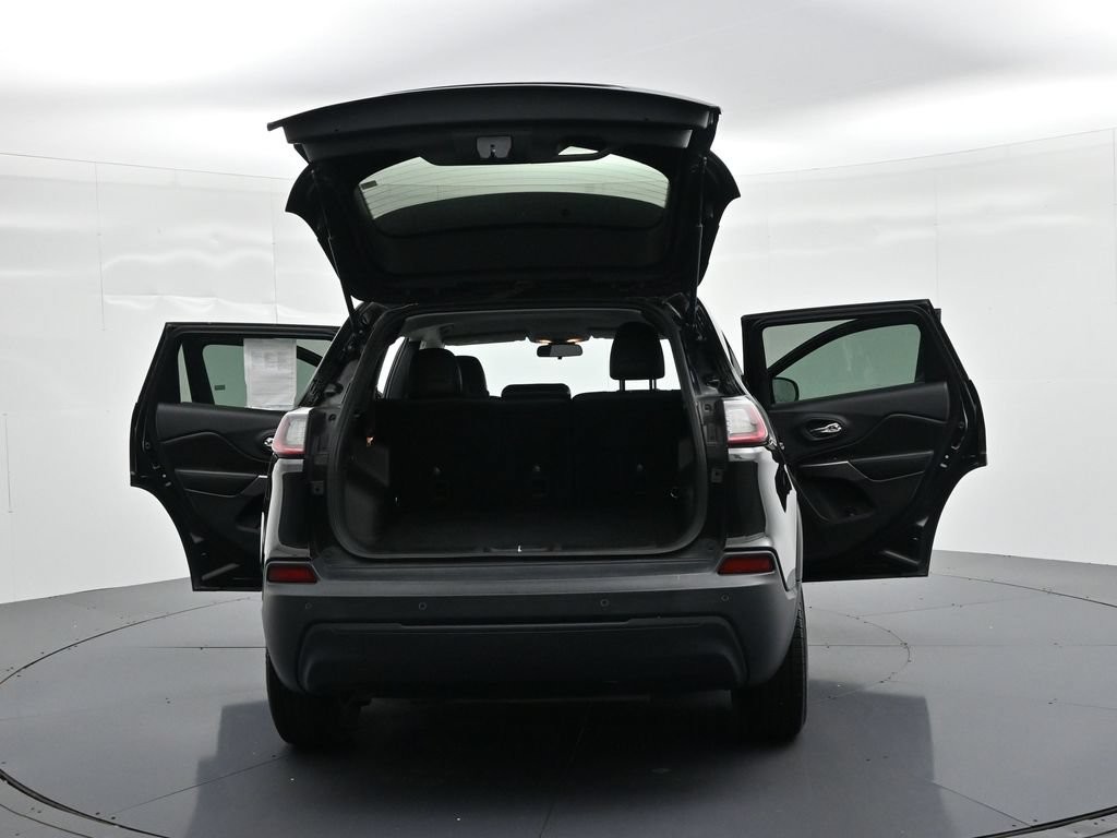 Jeep Cherokee Vehicle Full-screen Gallery Image 26
