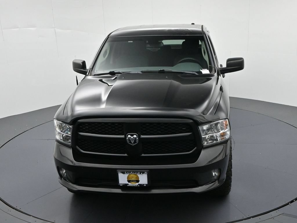 Ram 1500 Vehicle Full-screen Gallery Image 15