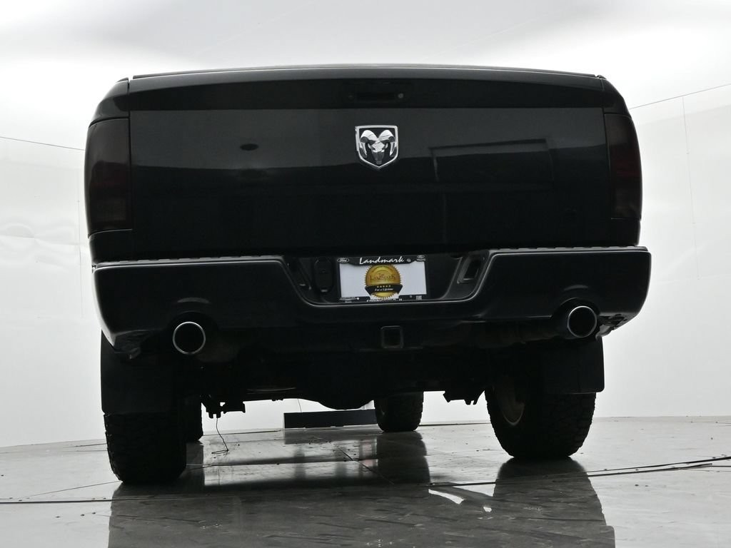 Ram 1500 Vehicle Full-screen Gallery Image 19