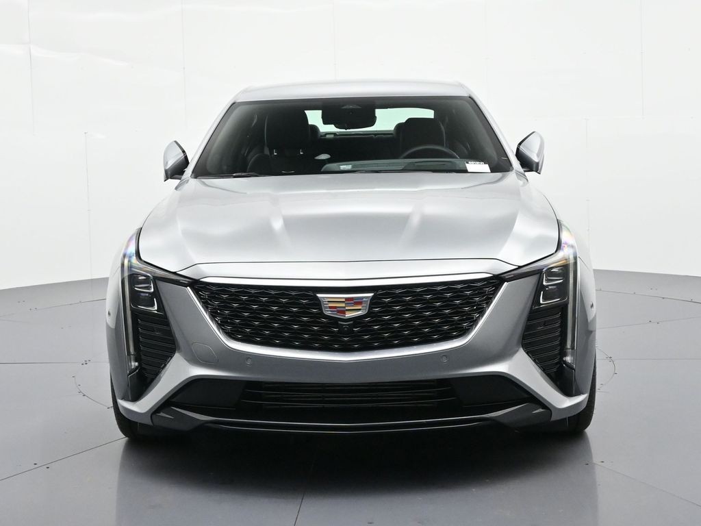 Cadillac CT5 Vehicle Full-screen Gallery Image 2