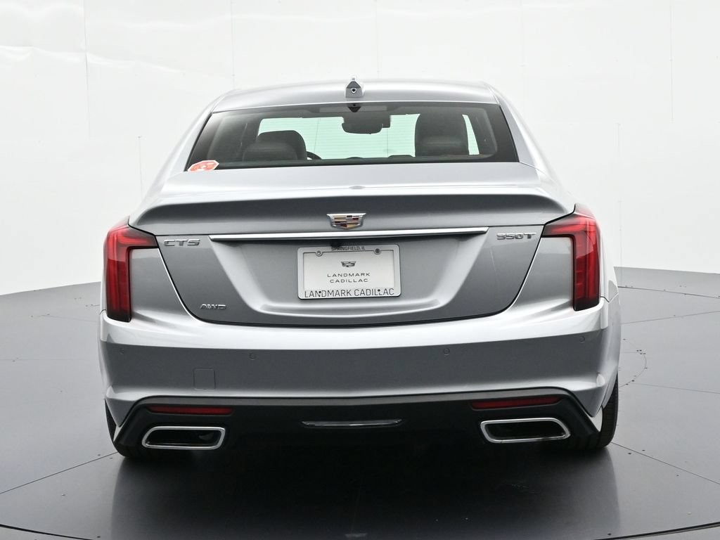Cadillac CT5 Vehicle Full-screen Gallery Image 6