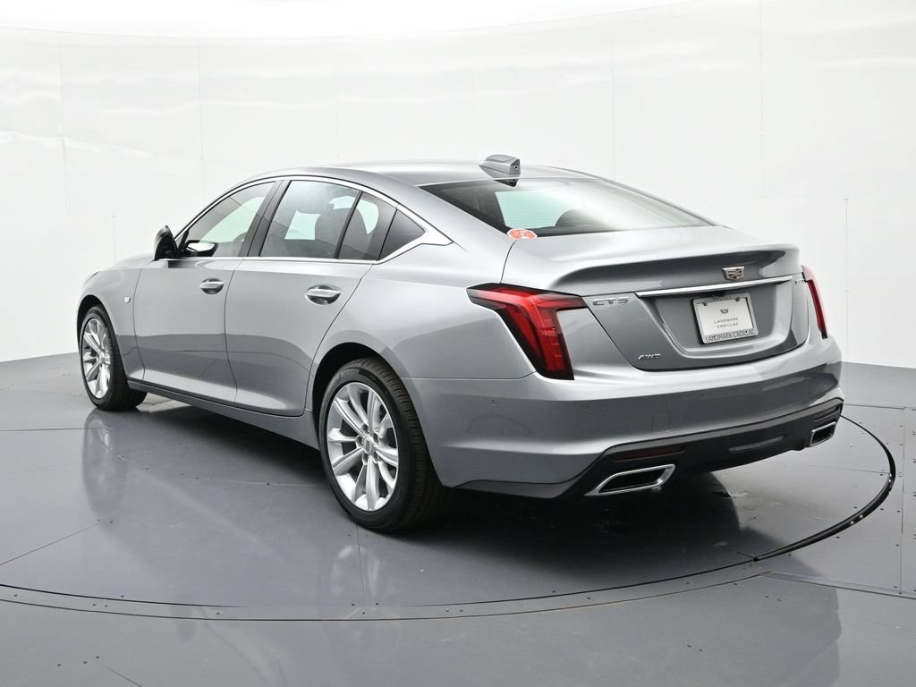 Cadillac CT5 Vehicle Full-screen Gallery Image 7