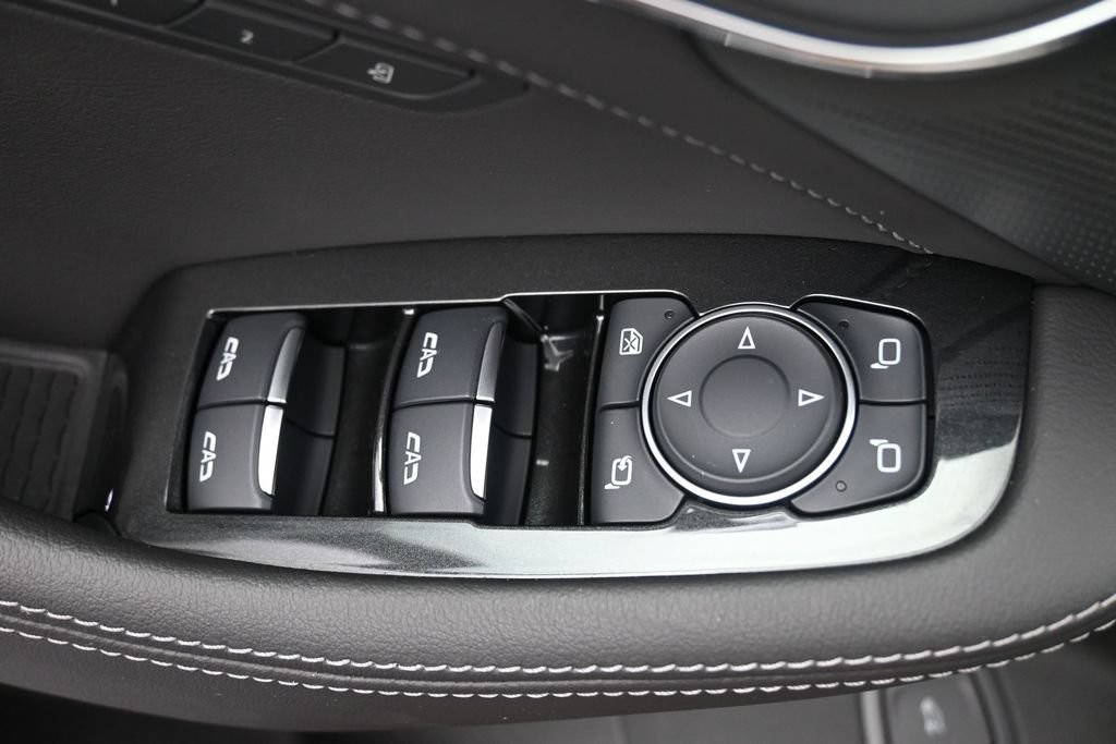 Cadillac CT5 Vehicle Full-screen Gallery Image 26