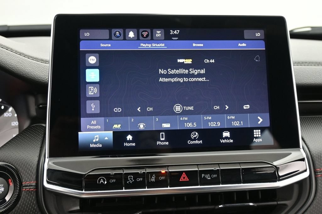 Jeep Compass Vehicle Full-screen Gallery Image 9