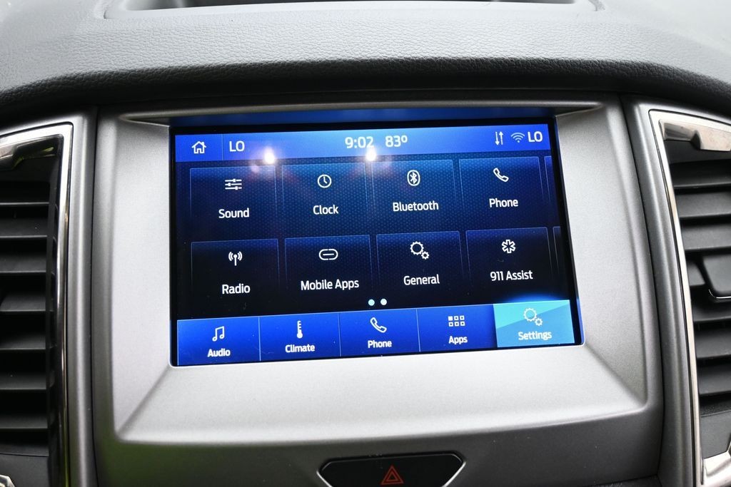 Ford Ranger Vehicle Full-screen Gallery Image 9