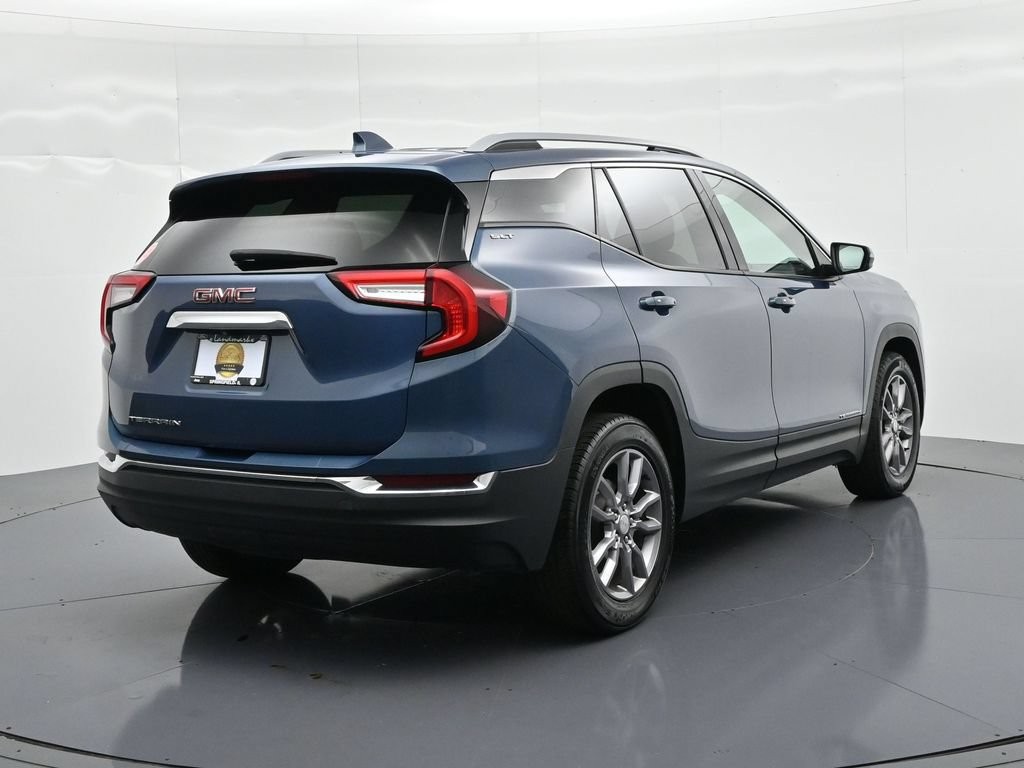 GMC Terrain Vehicle Full-screen Gallery Image 5