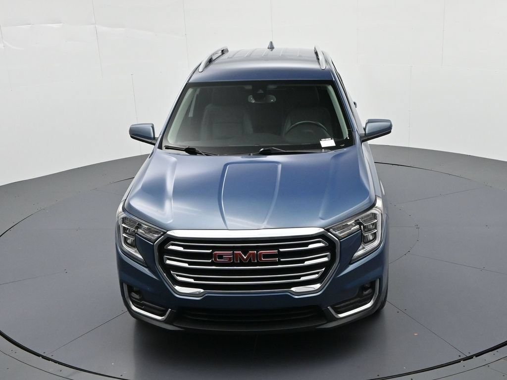 GMC Terrain Vehicle Full-screen Gallery Image 15