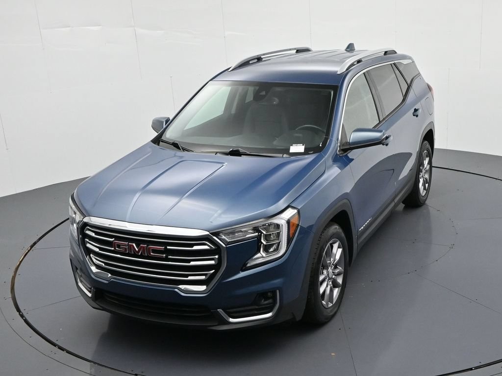 GMC Terrain Vehicle Full-screen Gallery Image 16