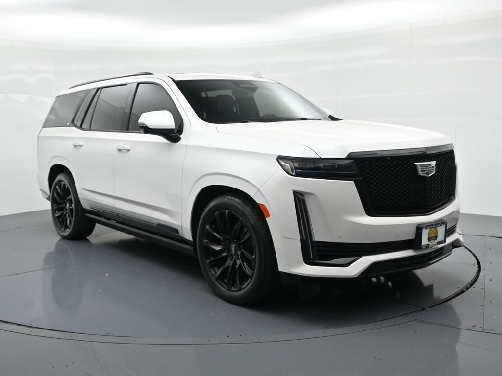 Cadillac Escalade Vehicle Full-screen Gallery Image 3