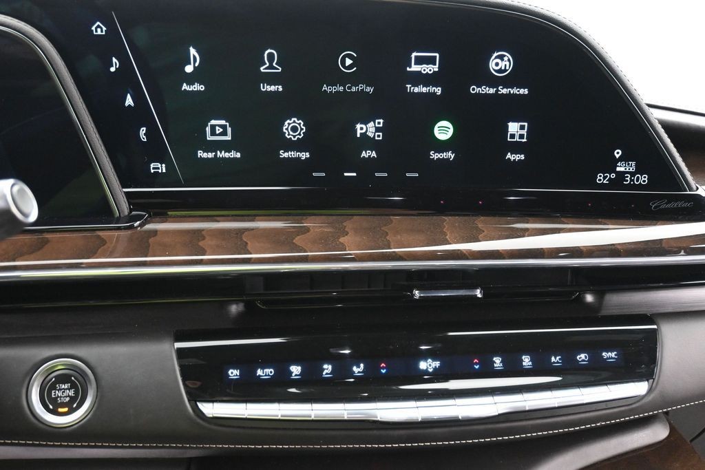 Cadillac Escalade Vehicle Full-screen Gallery Image 12