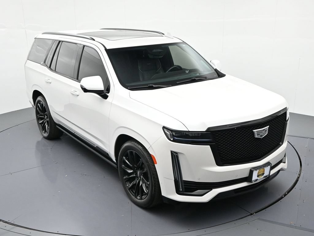 Cadillac Escalade Vehicle Full-screen Gallery Image 14