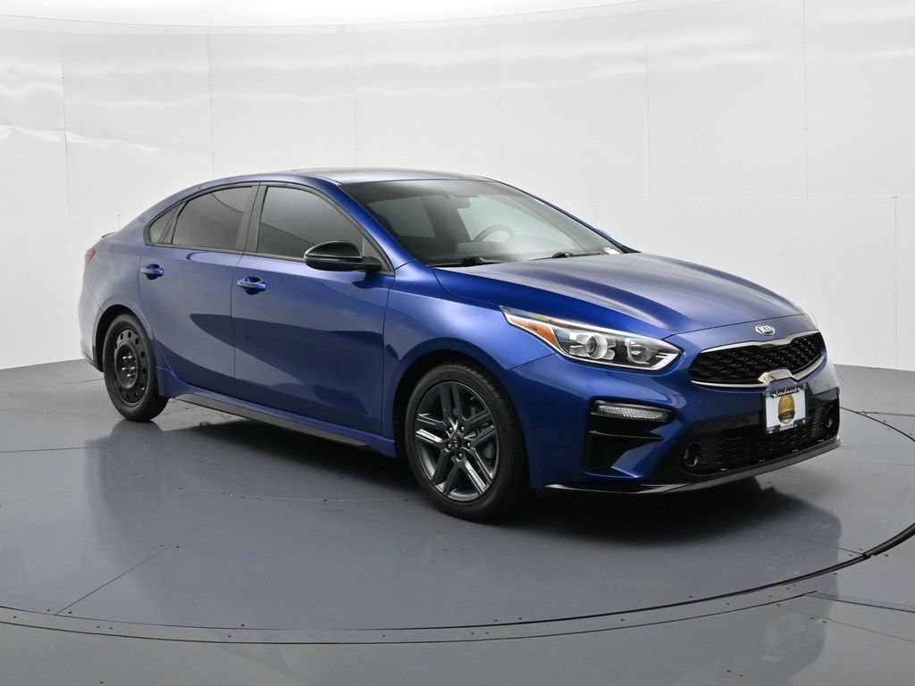 Kia Forte Vehicle Full-screen Gallery Image 4
