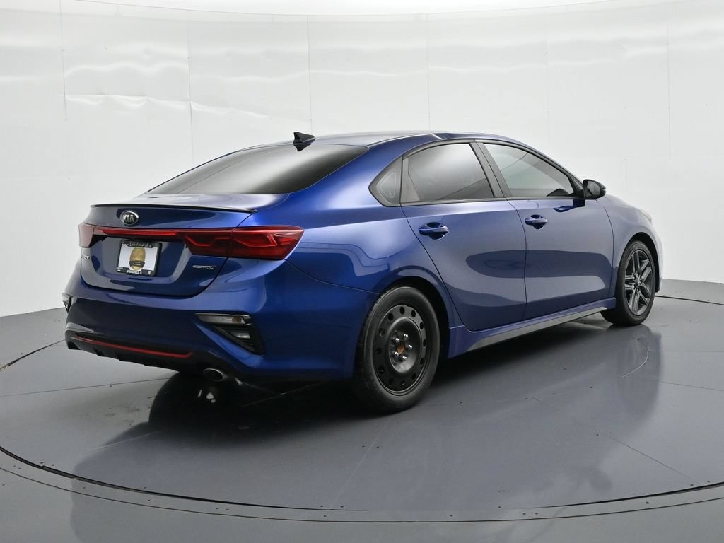 Kia Forte Vehicle Full-screen Gallery Image 6