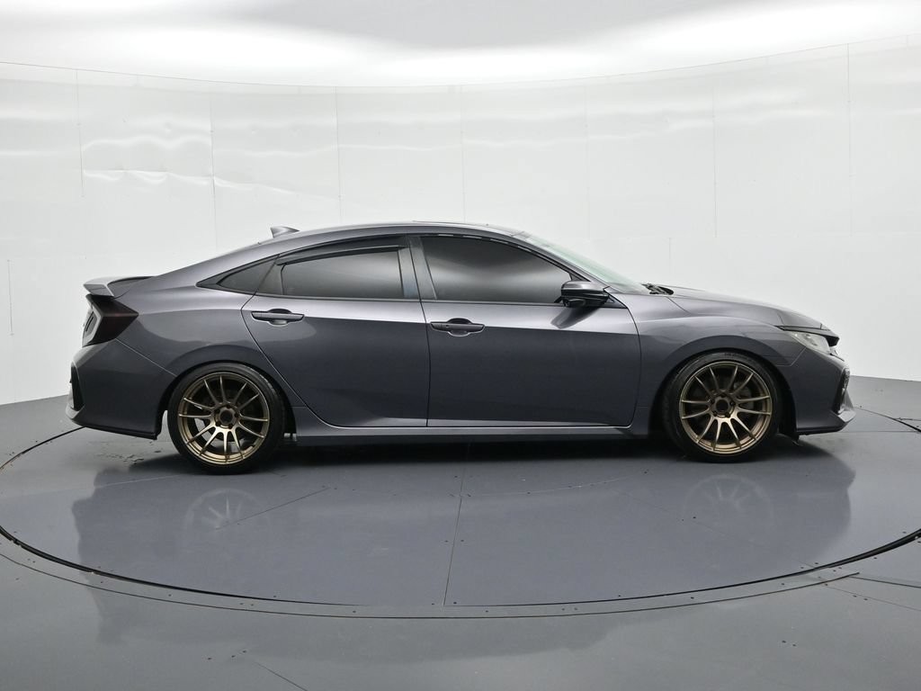 Honda Civic Si Sedan Vehicle Full-screen Gallery Image 05