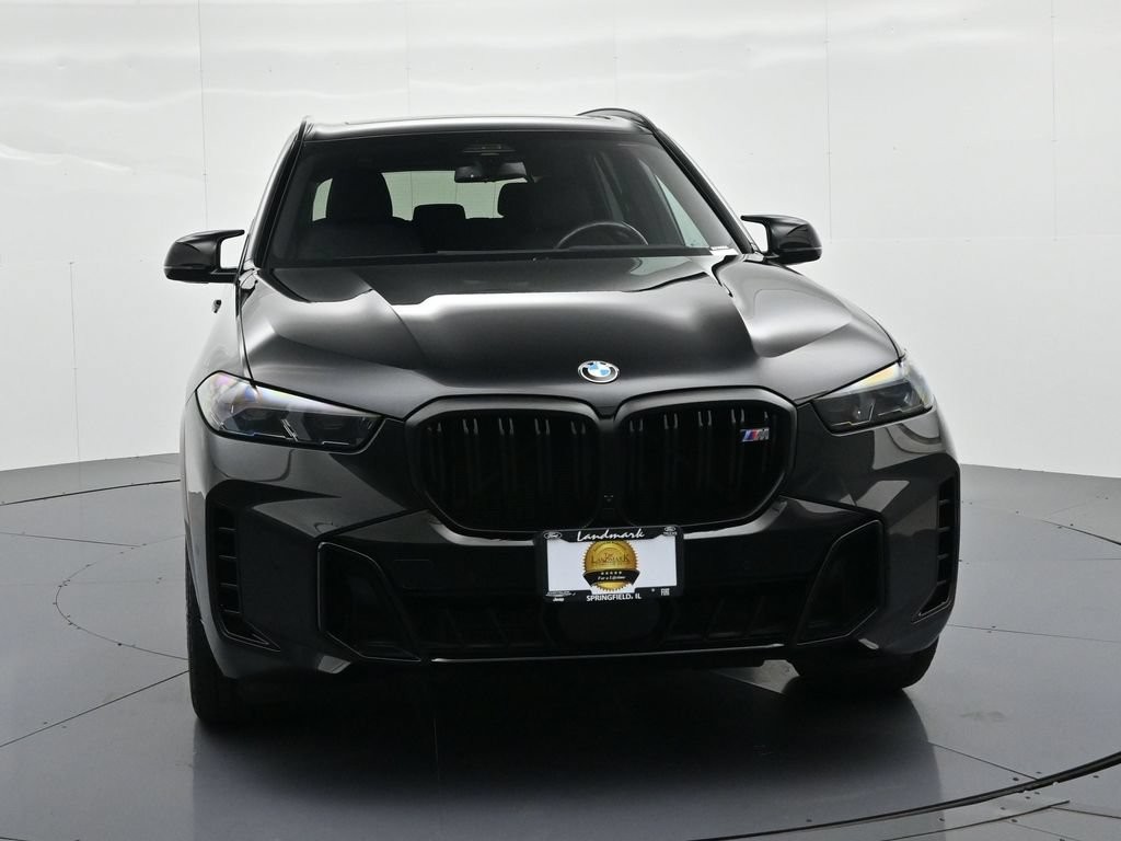 BMW X5 Vehicle Full-screen Gallery Image 03
