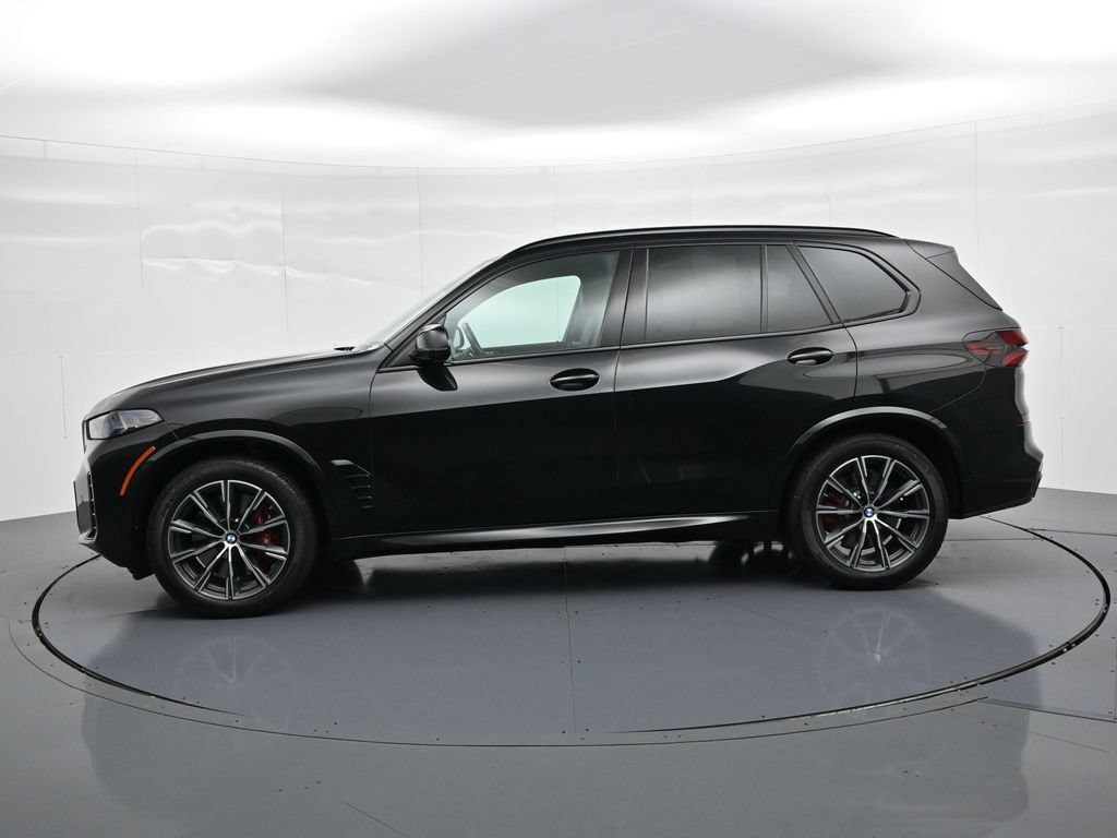 BMW X5 Vehicle Full-screen Gallery Image 09
