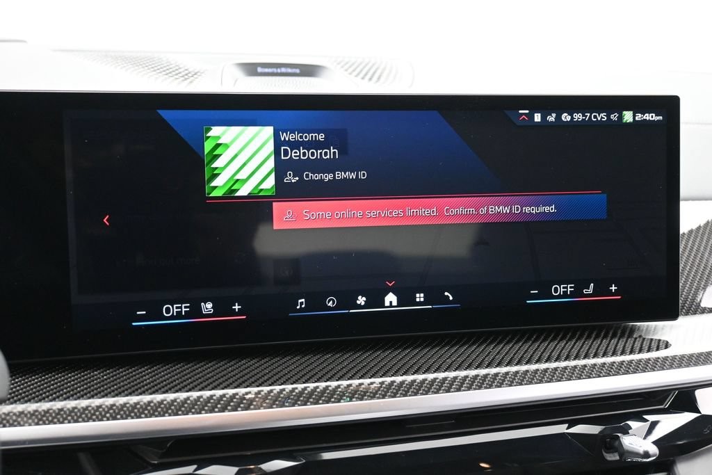 BMW X5 Vehicle Full-screen Gallery Image 11