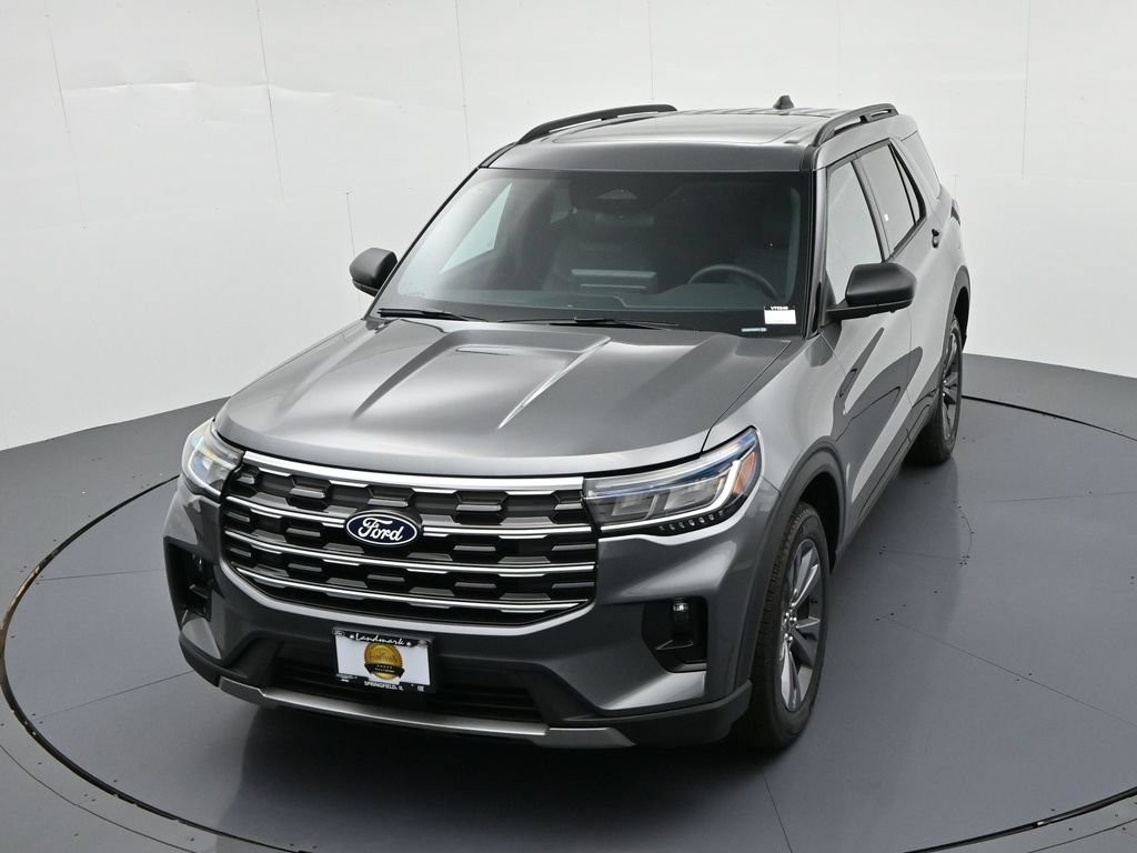 Ford Explorer Vehicle Full-screen Gallery Image 19