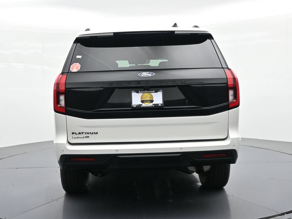 Ford Expedition Vehicle Full-screen Gallery Image 7