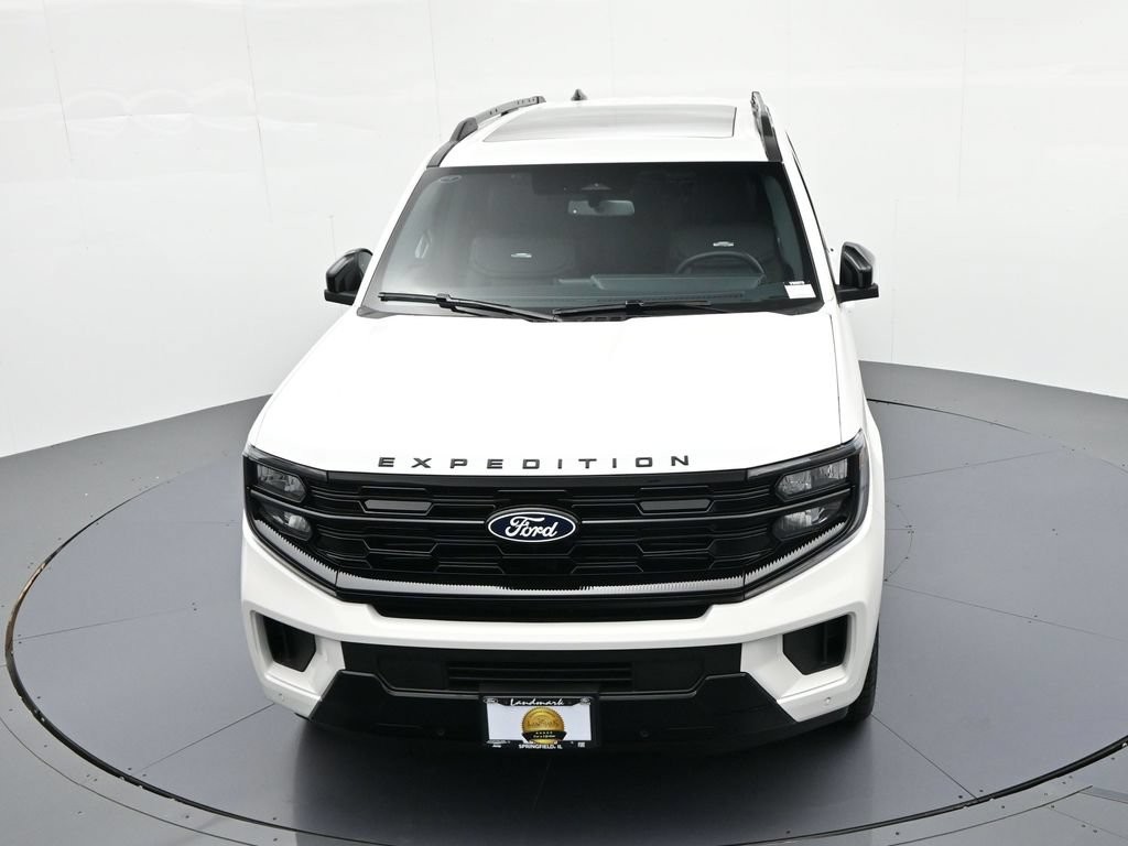 Ford Expedition Vehicle Full-screen Gallery Image 19
