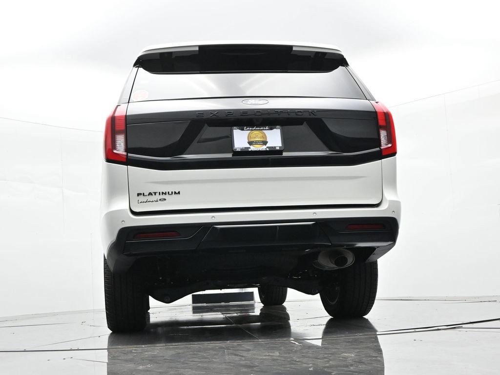 Ford Expedition Vehicle Full-screen Gallery Image 23