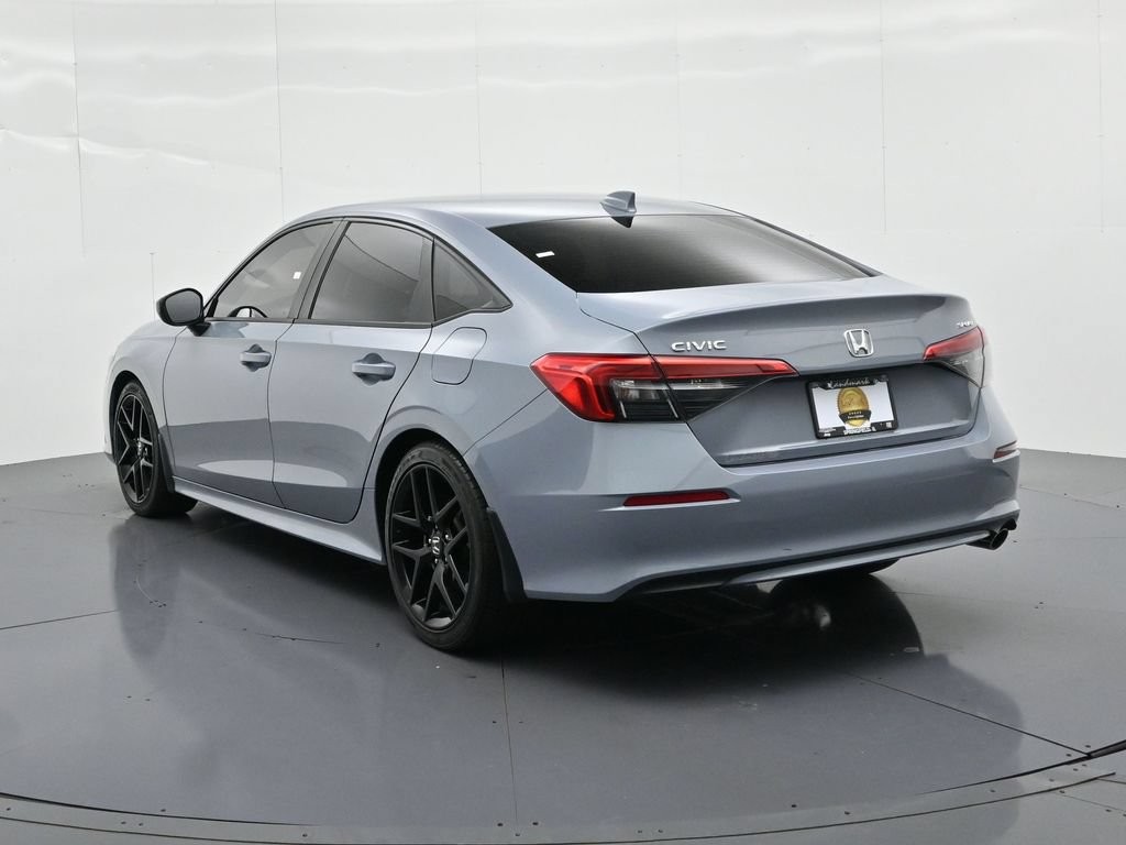 Honda Civic Sedan Vehicle Full-screen Gallery Image 8