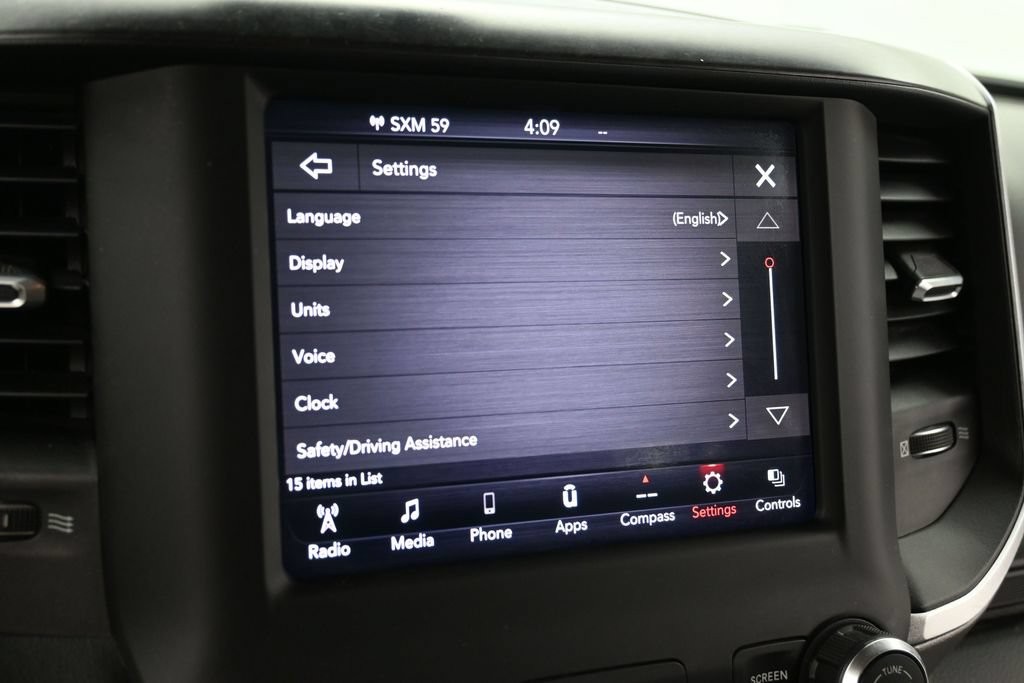 Ram 1500 Vehicle Full-screen Gallery Image 10