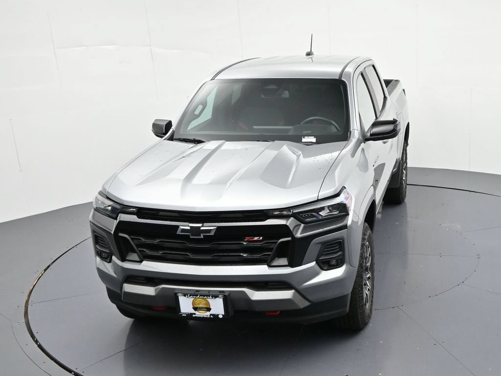 Chevrolet Colorado Vehicle Full-screen Gallery Image 21