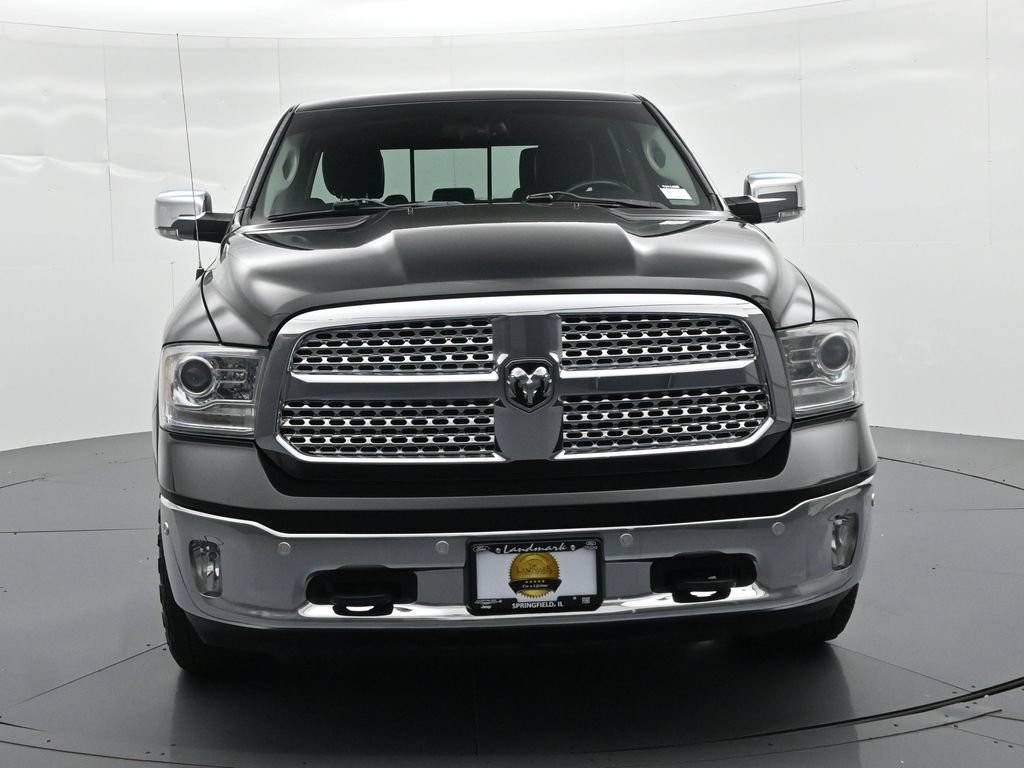 Ram 1500 Vehicle Full-screen Gallery Image 3