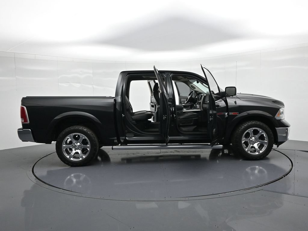 Ram 1500 Vehicle Full-screen Gallery Image 24