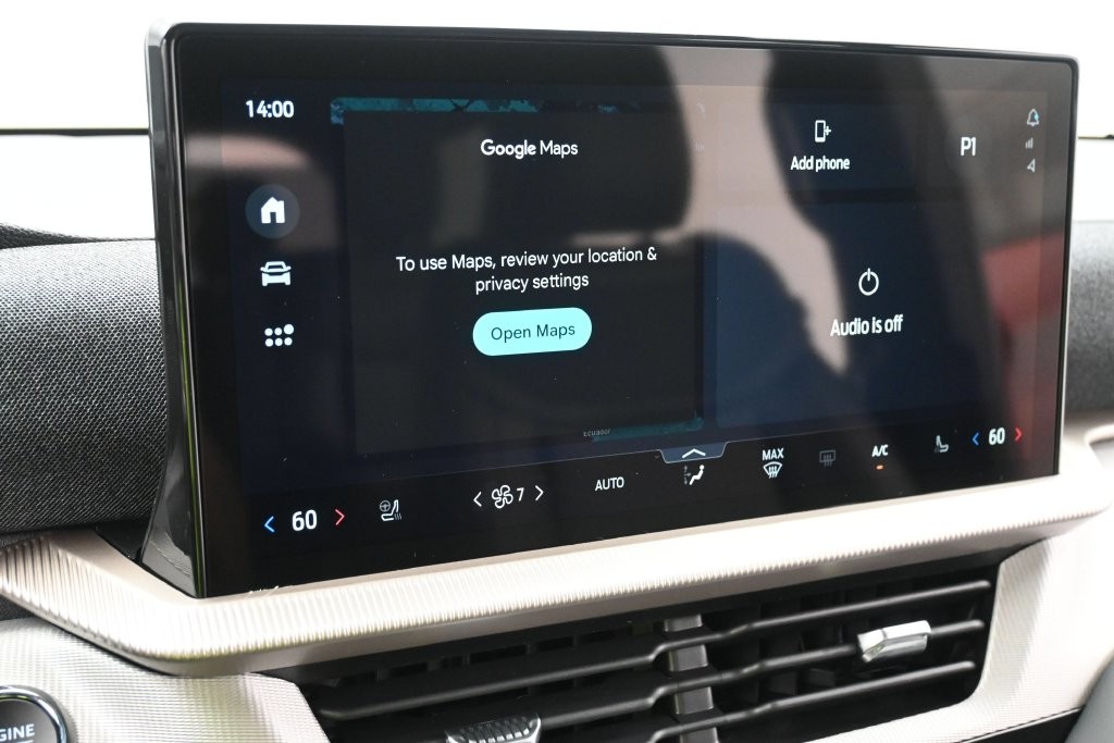 Ford Explorer Vehicle Full-screen Gallery Image 10