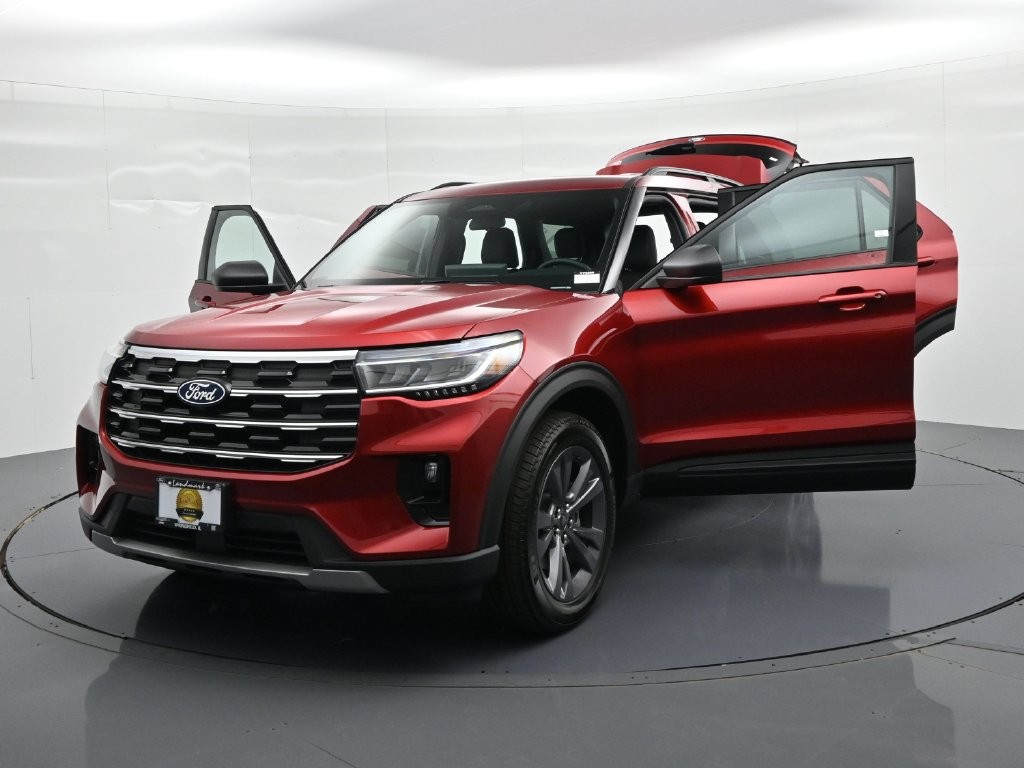 Ford Explorer Vehicle Full-screen Gallery Image 27