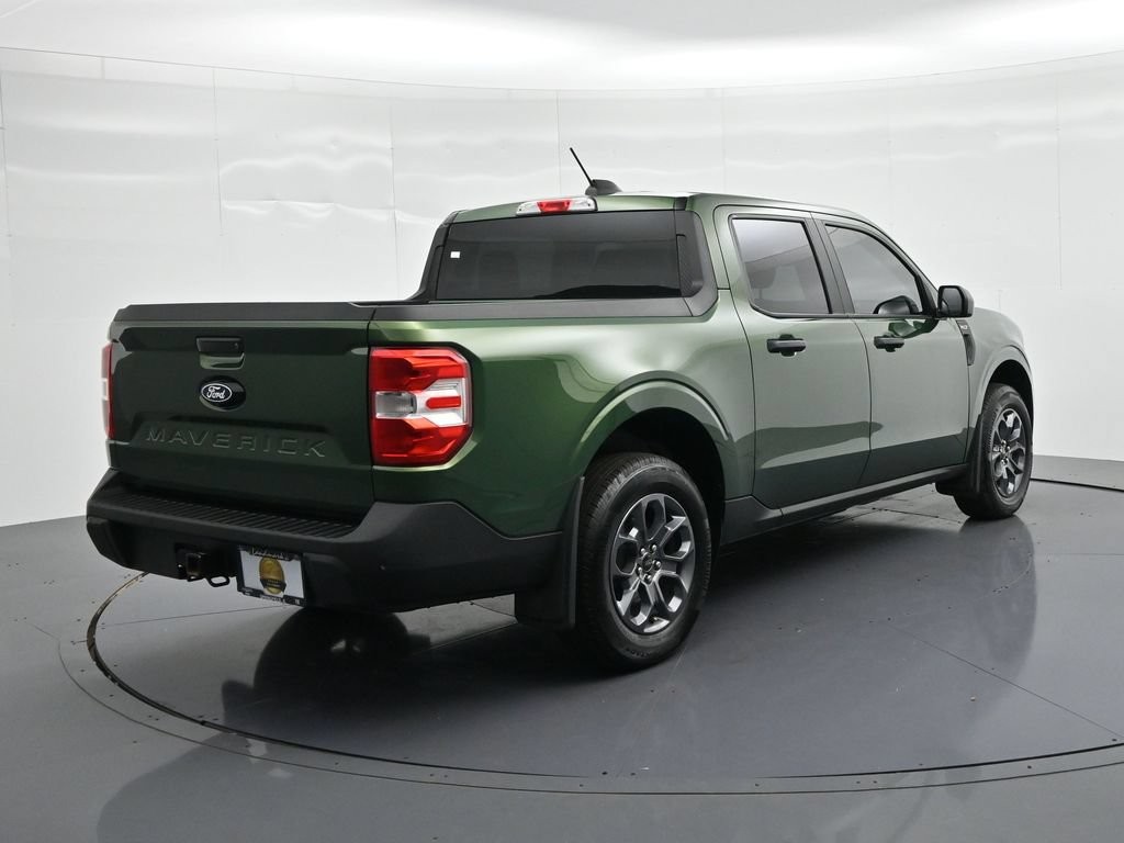 Ford Maverick Vehicle Full-screen Gallery Image 6