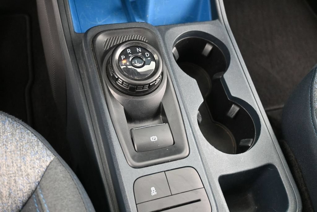 Ford Maverick Vehicle Full-screen Gallery Image 13