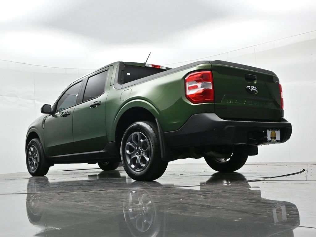 Ford Maverick Vehicle Full-screen Gallery Image 21