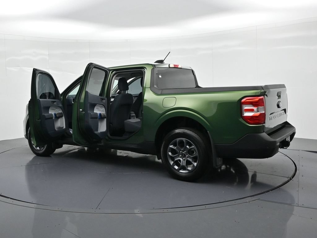 Ford Maverick Vehicle Full-screen Gallery Image 26