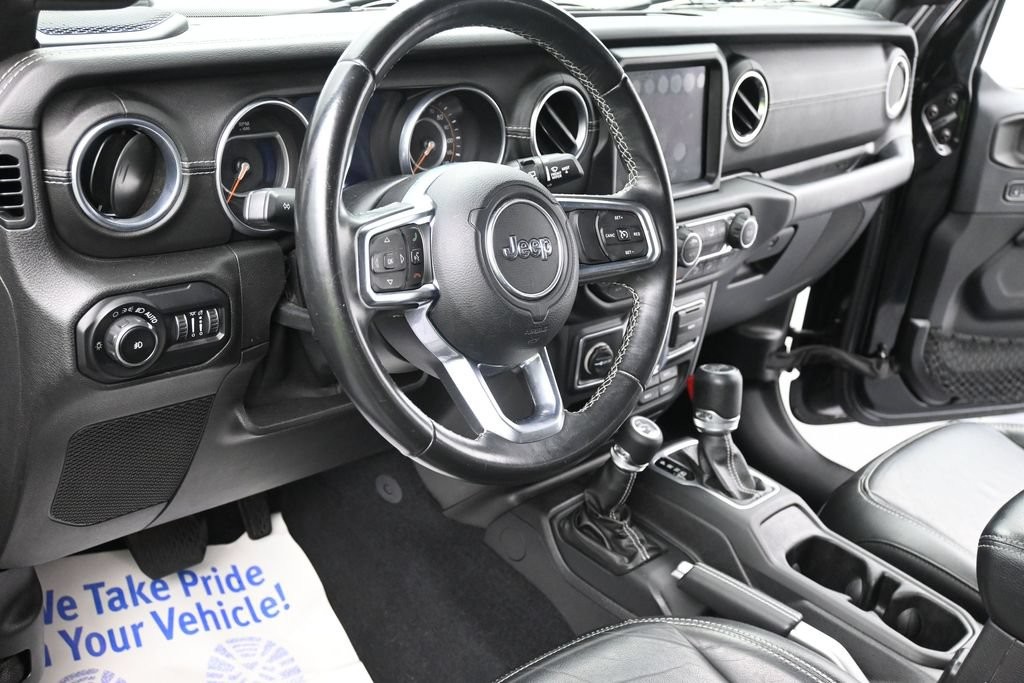 Jeep Wrangler Unlimited Vehicle Full-screen Gallery Image 15
