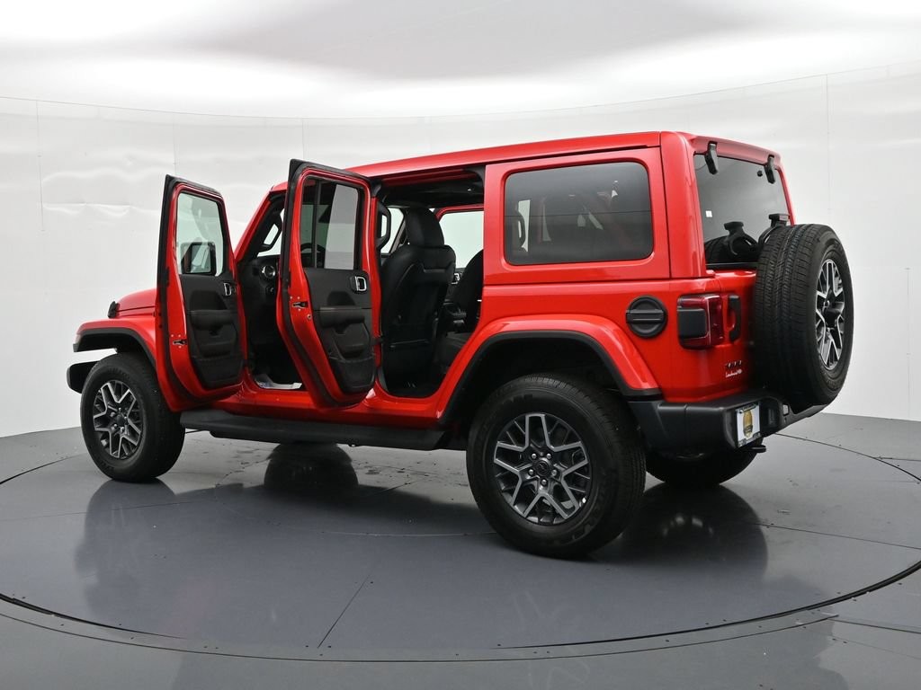 Jeep Wrangler Vehicle Full-screen Gallery Image 24