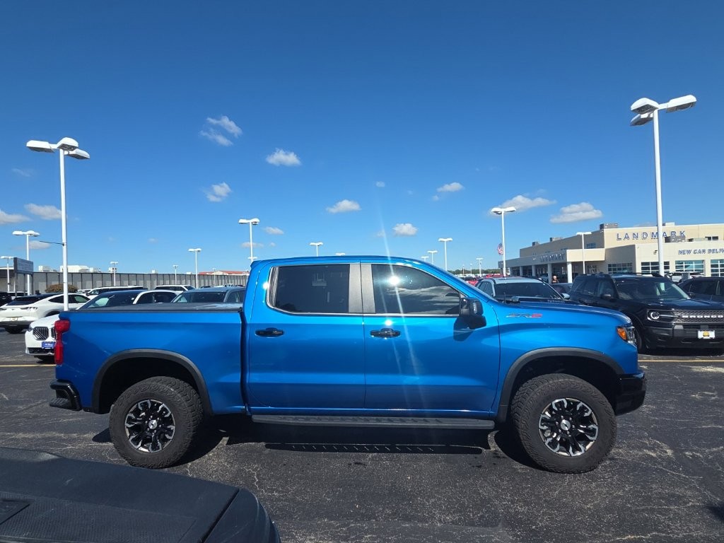 Chevrolet Silverado 1500 Vehicle Full-screen Gallery Image 08