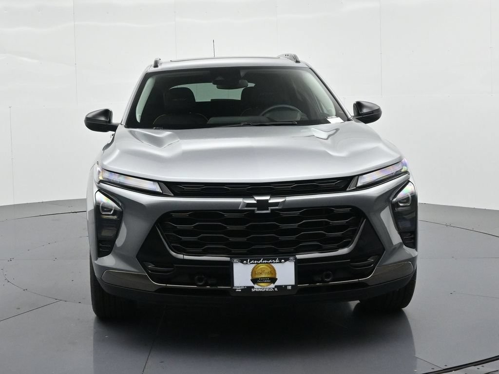 Chevrolet Trax Vehicle Full-screen Gallery Image 3