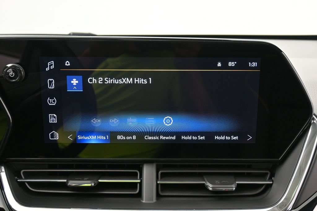 Chevrolet Trax Vehicle Full-screen Gallery Image 10