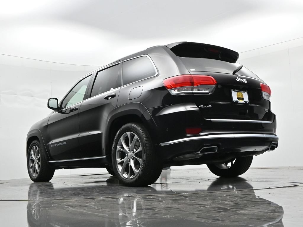 Jeep Grand Cherokee Vehicle Full-screen Gallery Image 20