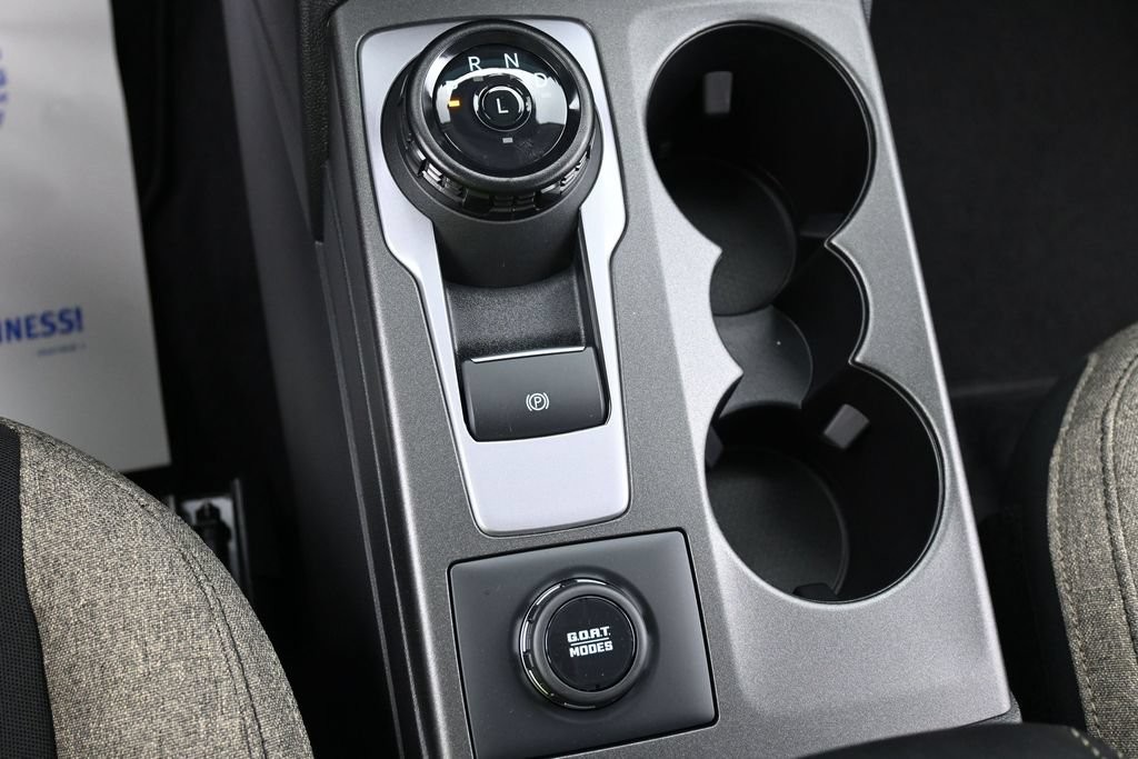 Ford Bronco Sport Vehicle Full-screen Gallery Image 12