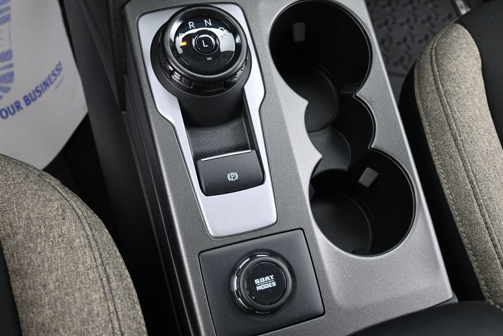 Ford Bronco Sport Vehicle Full-screen Gallery Image 12